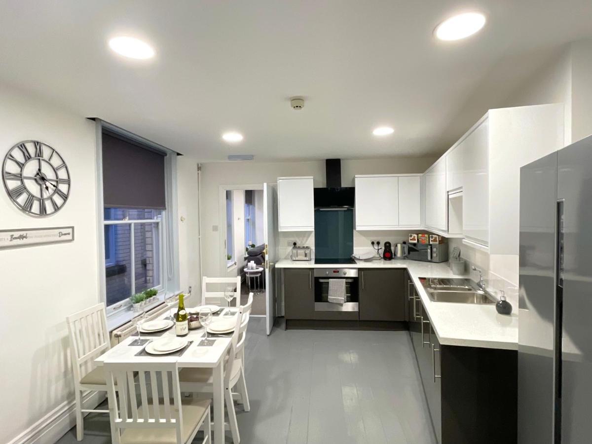 Central Penthouse By Hnfc Stays Newcastle upon Tyne Exterior photo